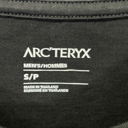 ARC'TERYX アークテリクス 30379 ブラック コットン スプリット SS Tシャツ トップス