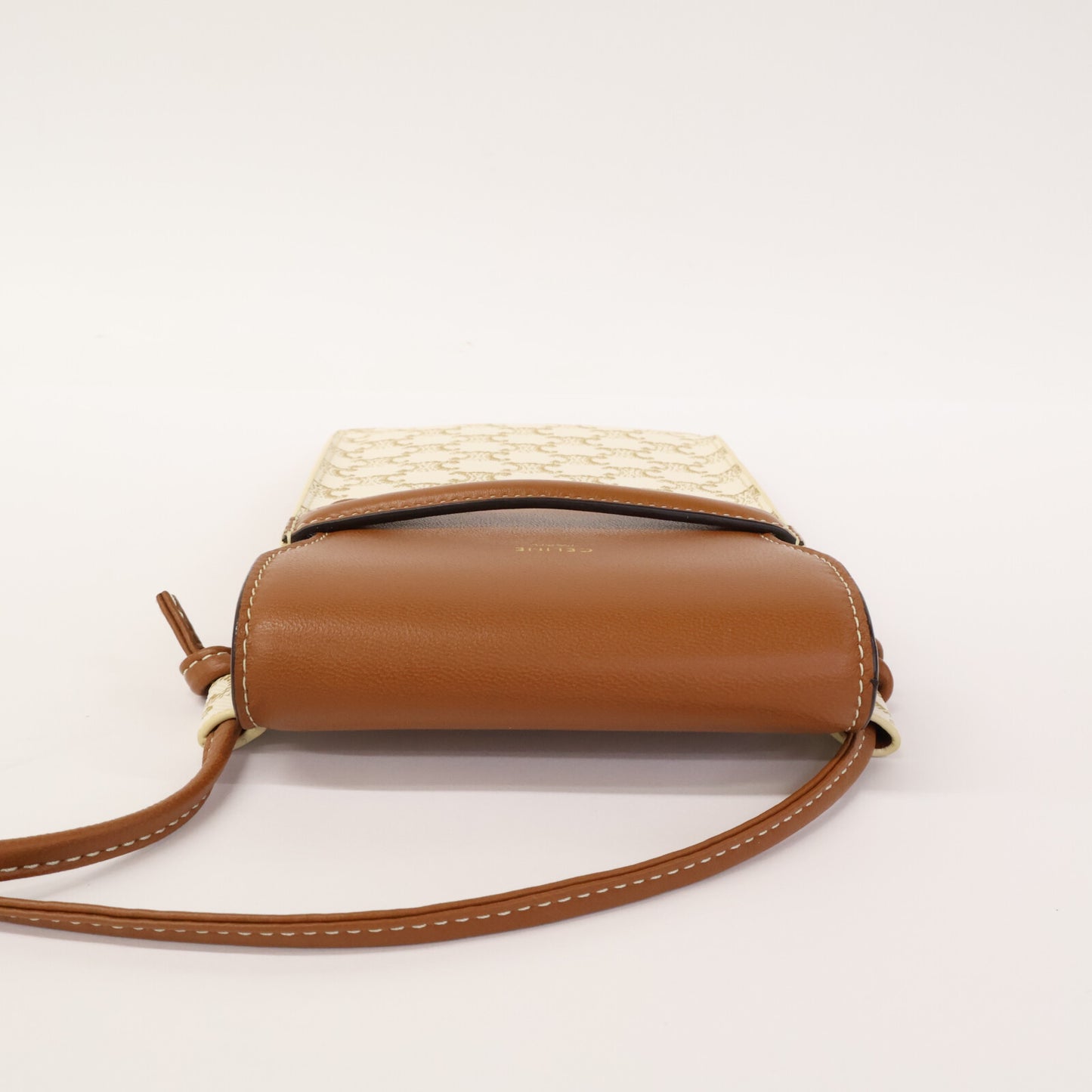 CELINE セリーヌ 10G332CQD トリオンフ モバイルポーチ/ ショルダーバッグ