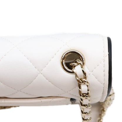 CHANEL シャネル 26SS AP4511 ホワイト×ブラック ラムスキン ゴールド金具 チェーンウォレット ショルダーバッグ