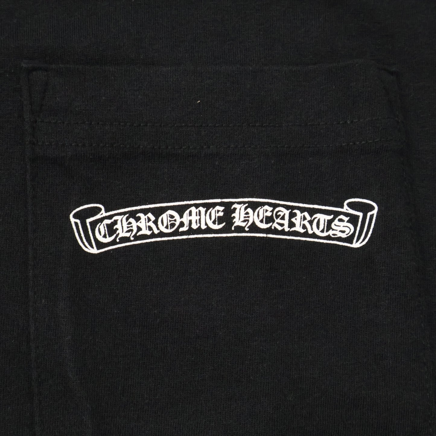 Chrome hearts クロムハーツ ブラック Heart Eye Chart Pink Dagger Tシャツ トップス