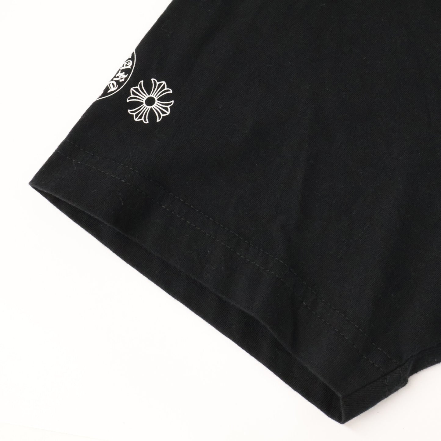 Chrome hearts クロムハーツ ブラック Heart Eye Chart Pink Dagger Tシャツ トップス
