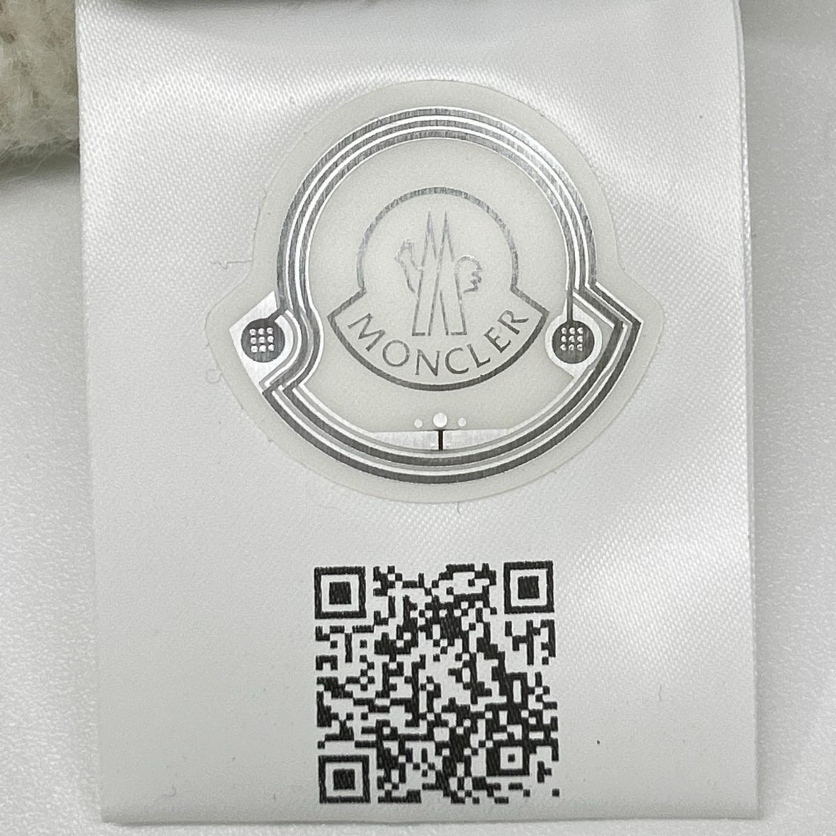 MONCLER モンクレール 21年 ホワイト モヘア混 GIROCOLLO TRICOT ニット トップス