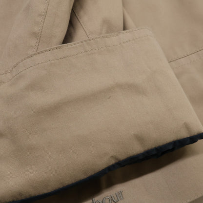 Barbour 巴伯尔 米色 轻质无油外套 大衣