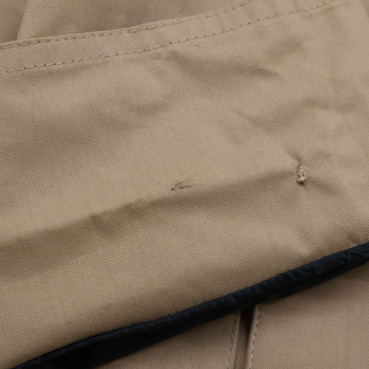 Barbour 巴伯尔 米色 轻质无油外套 大衣