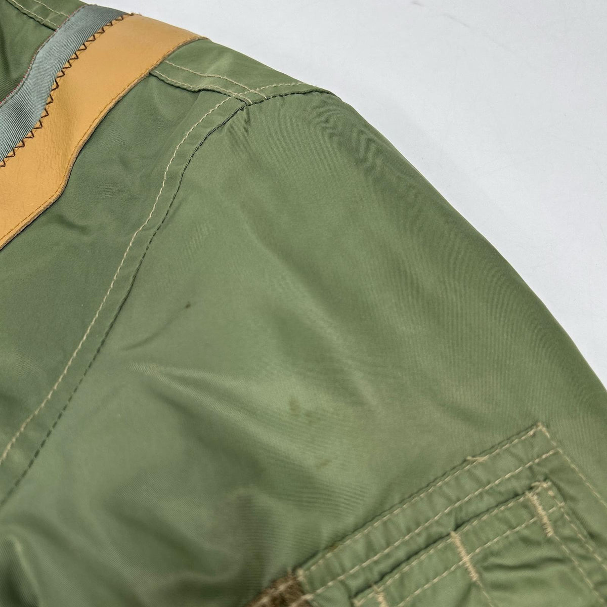 AVIREX アヴィレックス 6122043 MA-1 WAPPEN MODIFIED Blouson Jacket