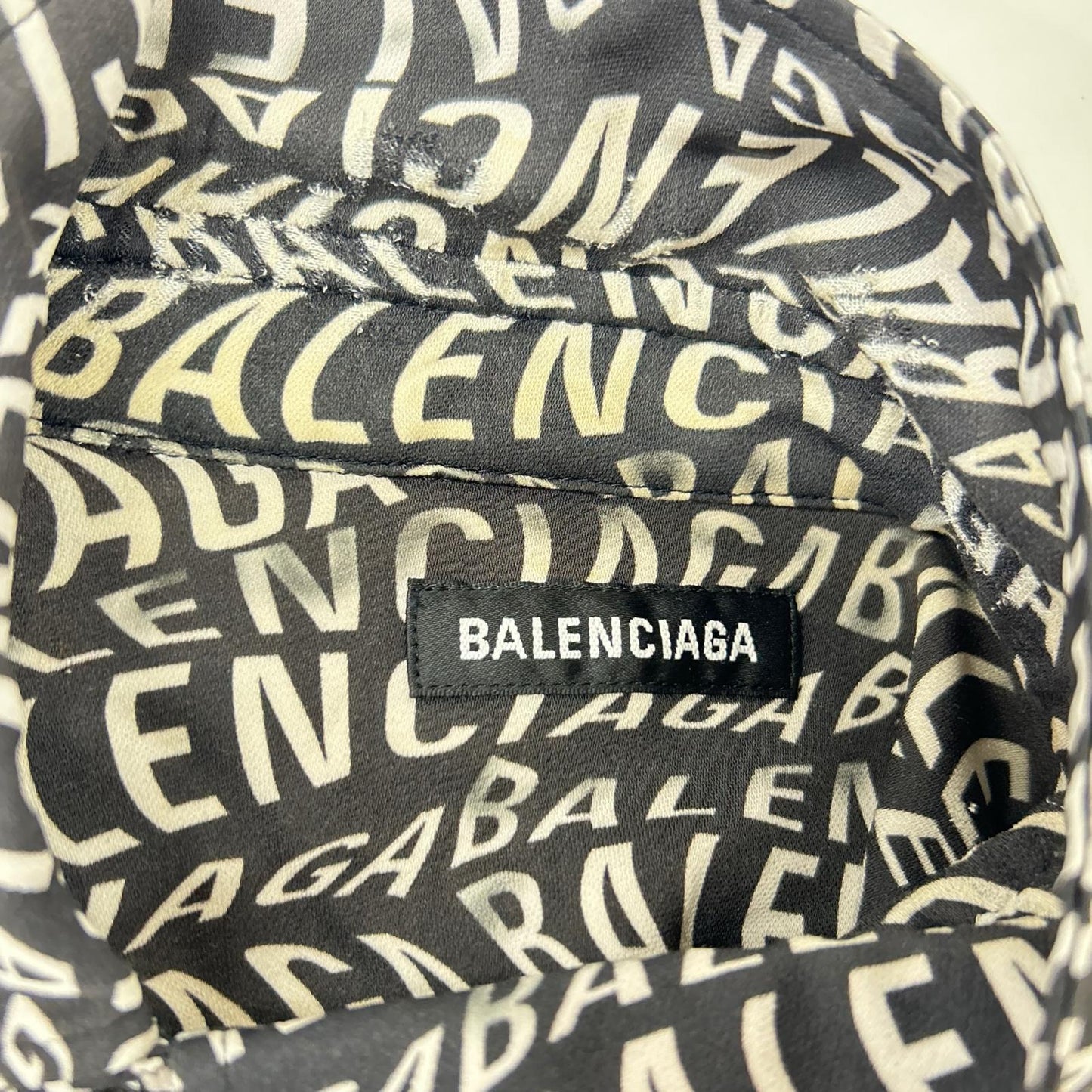 BALENCIAGA バレンシアガ 508467 ブラック 総柄ロゴ コットン 長袖シャツ トップス