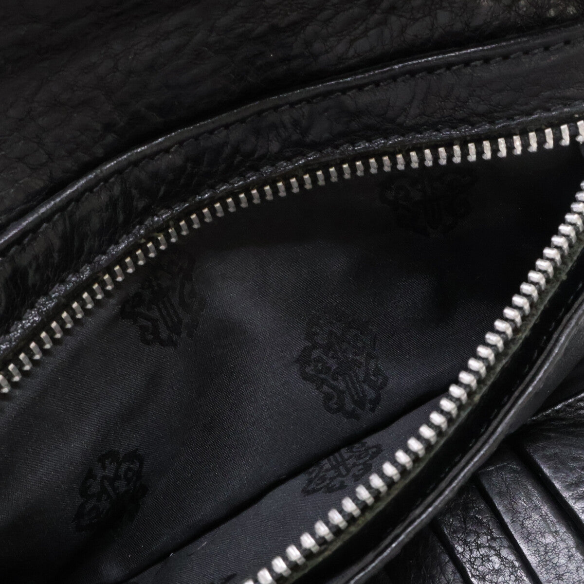 Chrome hearts クロムハーツ クロスボタン ヘビーレザー ウェーブウォレット 長財布（小銭入れあり）
