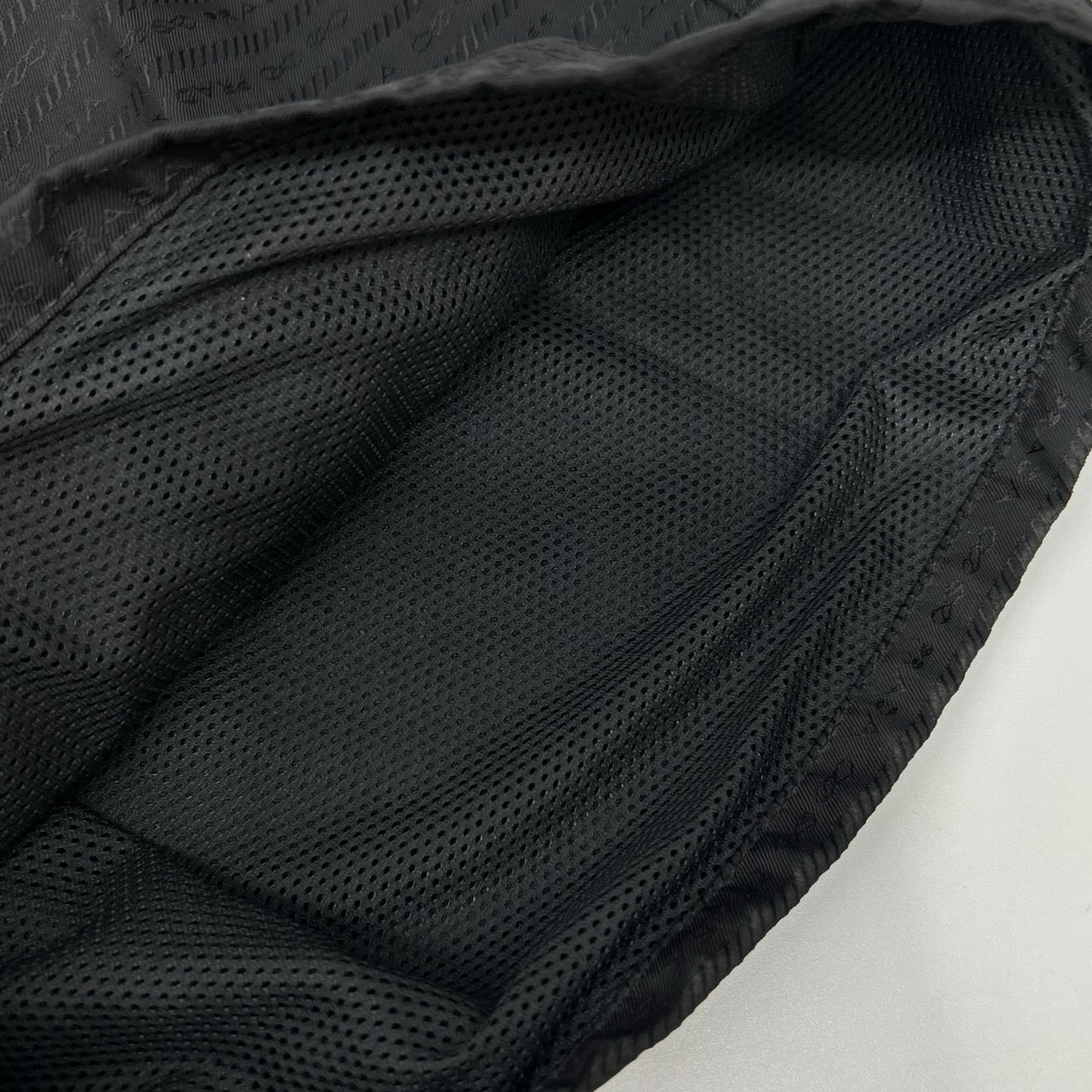 PRADA プラダ 【国内正規】SPH226 S222 11FC RE-NYLON トライアングルロゴプレート ショートパンツ ボトムス