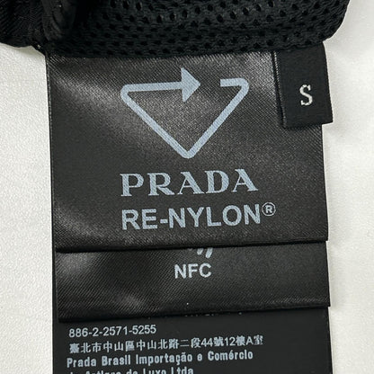 PRADA プラダ 【国内正規】SPH226 S222 11FC RE-NYLON トライアングルロゴプレート ショートパンツ ボトムス
