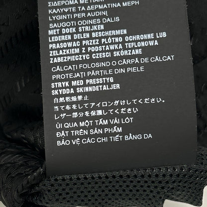 PRADA プラダ 【国内正規】SPH226 S222 11FC RE-NYLON トライアングルロゴプレート ショートパンツ ボトムス