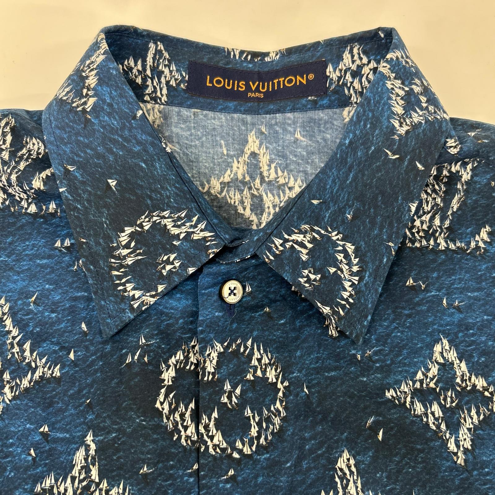 LOUIS VUITTON ルイヴィトン 【美品/国内正規/25年製】1AHVU3/RM252MM UYF HTS04W プリント モノグラム ショートスリーブシャツ トップス