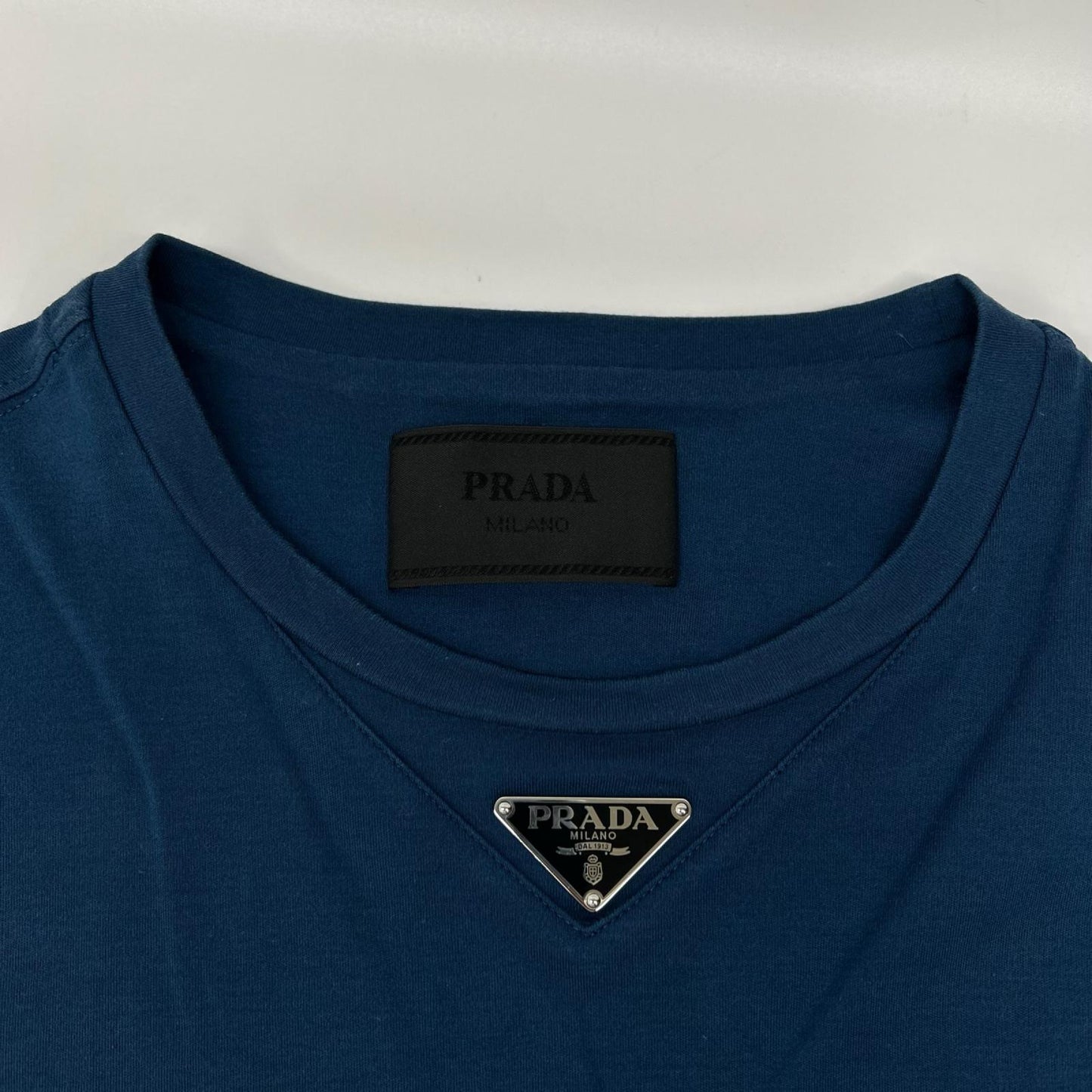 PRADA プラダ 24年製 UJN861 S232 240 ブルー トライアングルロゴ コットン 半袖Tシャツ トップス
