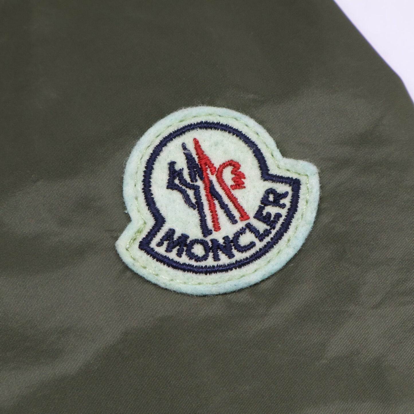 MONCLER モンクレール 【24年製】REMORAY GIUBBOTTO ナイロン フーディジャケット ジャケット