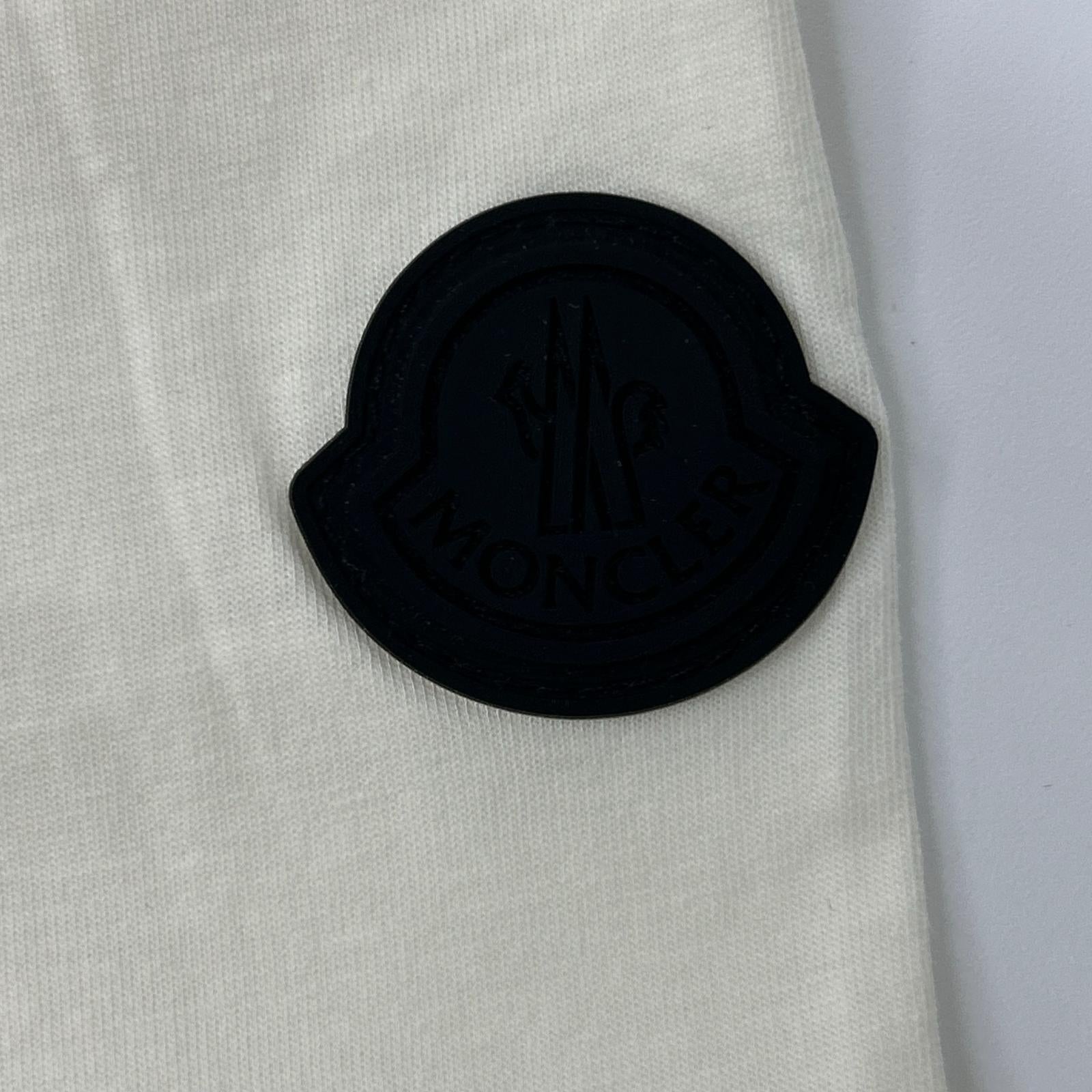 MONCLER モンクレール 【美品/24年製】K10918C00004 フロントロゴ 半袖Tシャツ トップス