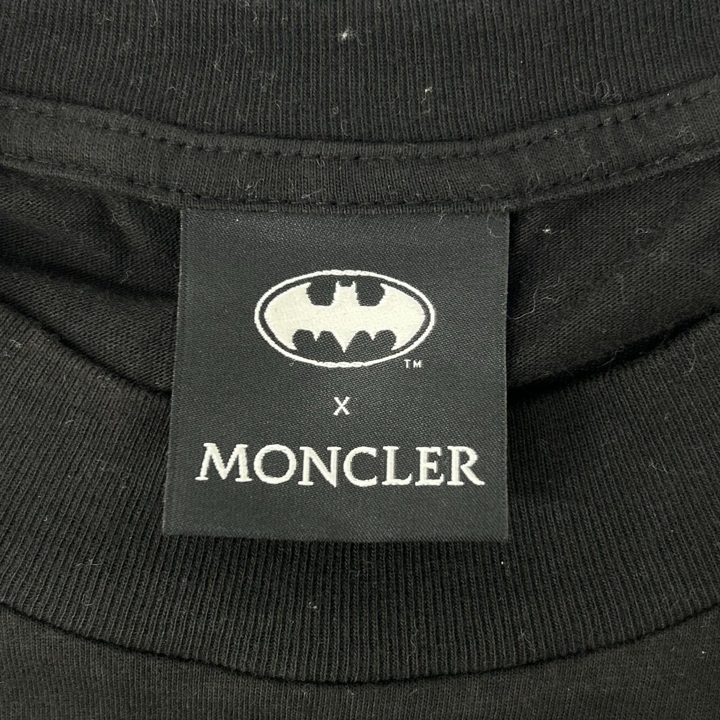 MONCLER モンクレール 【24年製】J20918D00012 LS T-SHIRT バットマン 長袖Tシャツ トップス