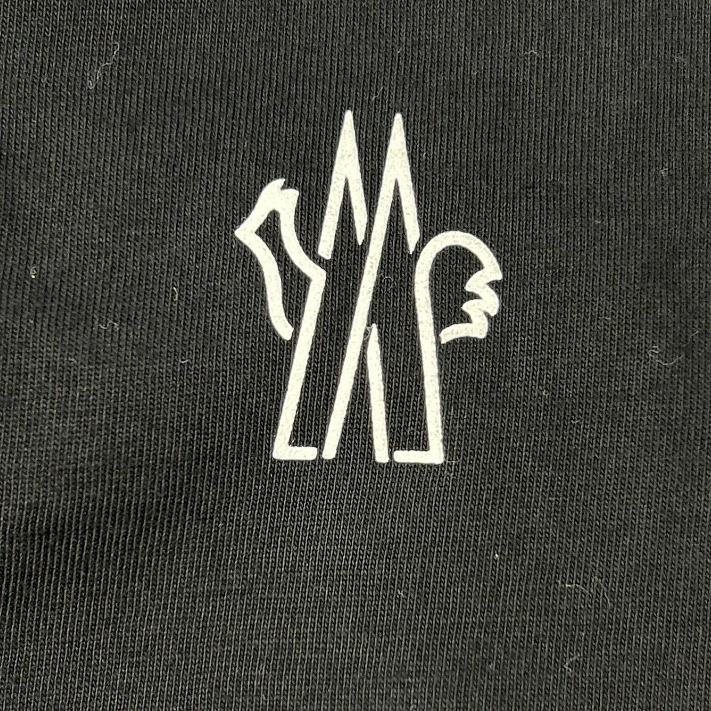 MONCLER モンクレール 【24年製】J20918D00008 LS T-SHIRT ロゴワッペン 長袖Tシャツ トップス