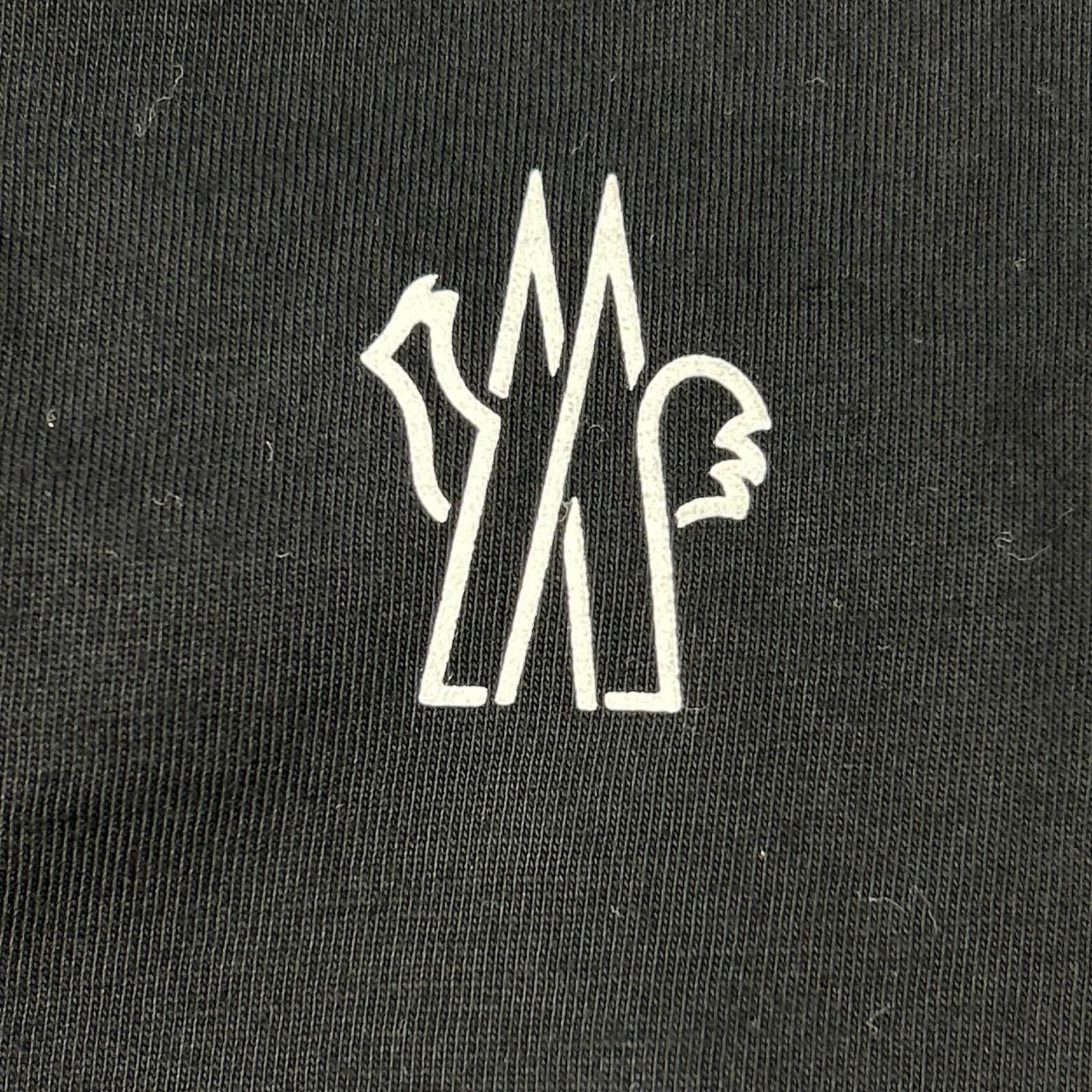 MONCLER モンクレール 【24年製】J20918D00008 LS T-SHIRT ロゴワッペン 長袖Tシャツ トップス