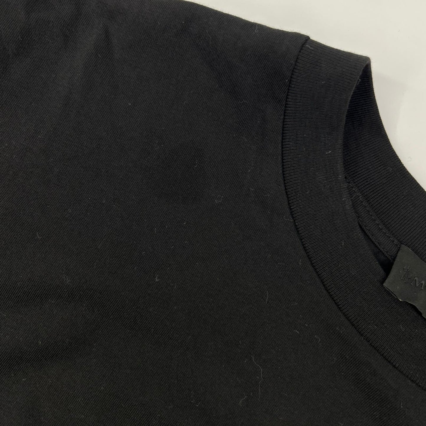 MONCLER モンクレール 【24年製】J20918D00008 LS T-SHIRT ロゴワッペン 長袖Tシャツ トップス