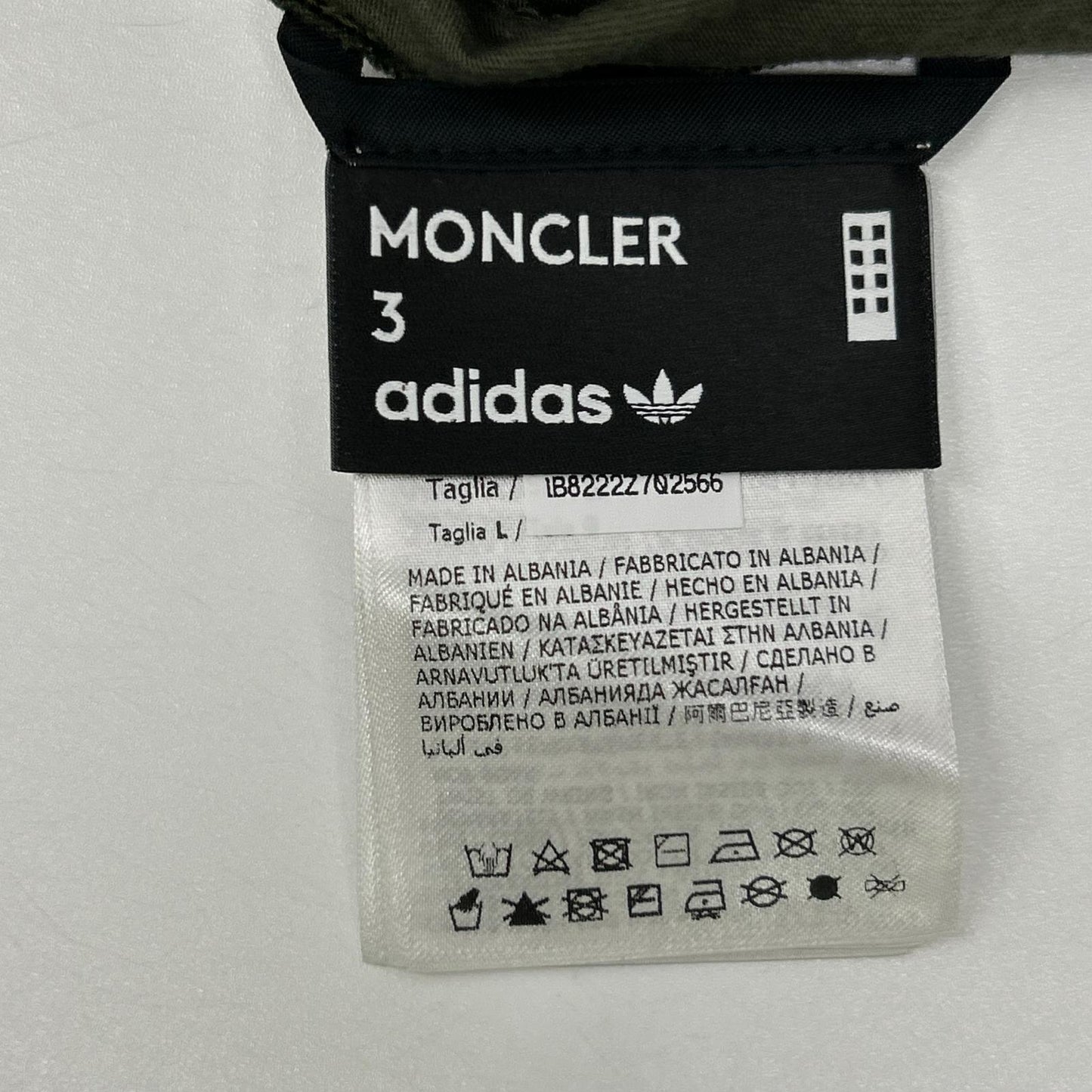 MONCLER モンクレール GENIUS 3ジーニアス3 x adidas I209S8C00001 SS T-SHIRT 半袖Tシャツ トップス