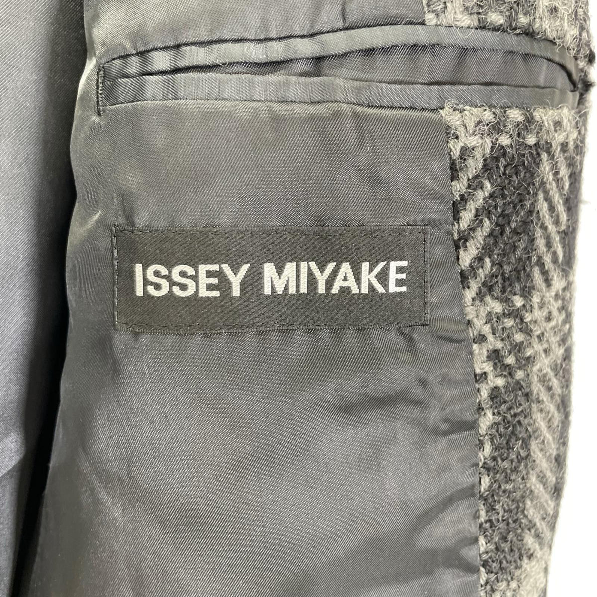 ISSEY MIYAKE イッセイミヤケ 11AW ME13FD122 ウール ショールカラー コート コート