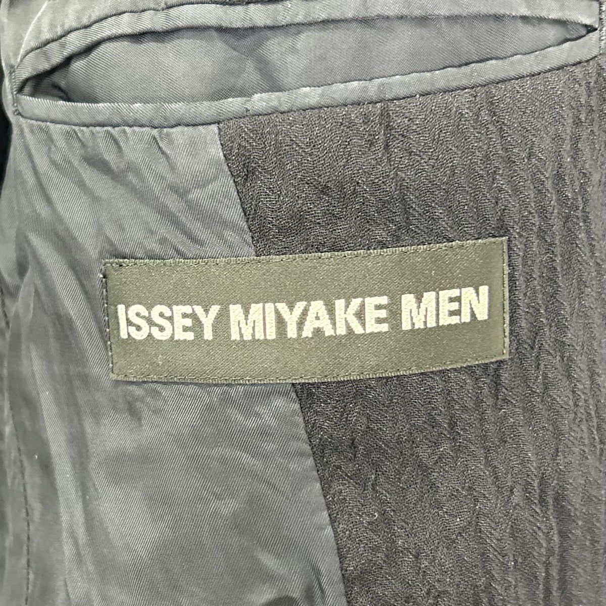 ISSEY MIYAKE MEN イッセイミヤケメン ME21FD024 ネイビー しわ加工 3B テーラードジャケット ジャケット
