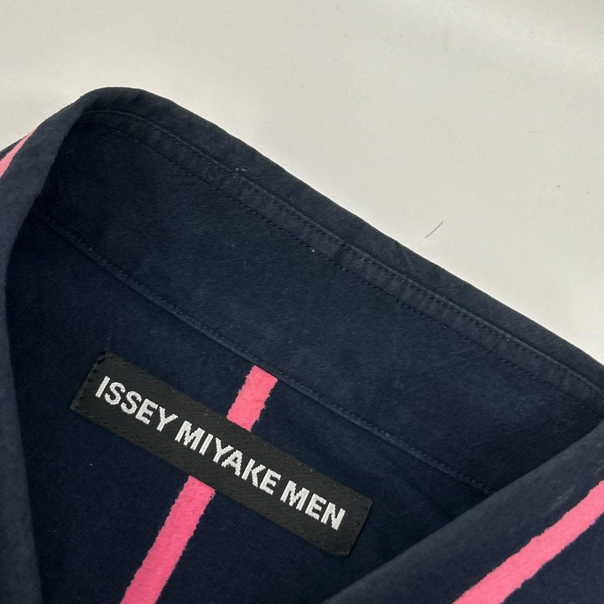 ISSEY MIYAKE MEN イッセイミヤケメン ME61FJ119 ネイビー×ピンク コットン 長袖シャツ トップス