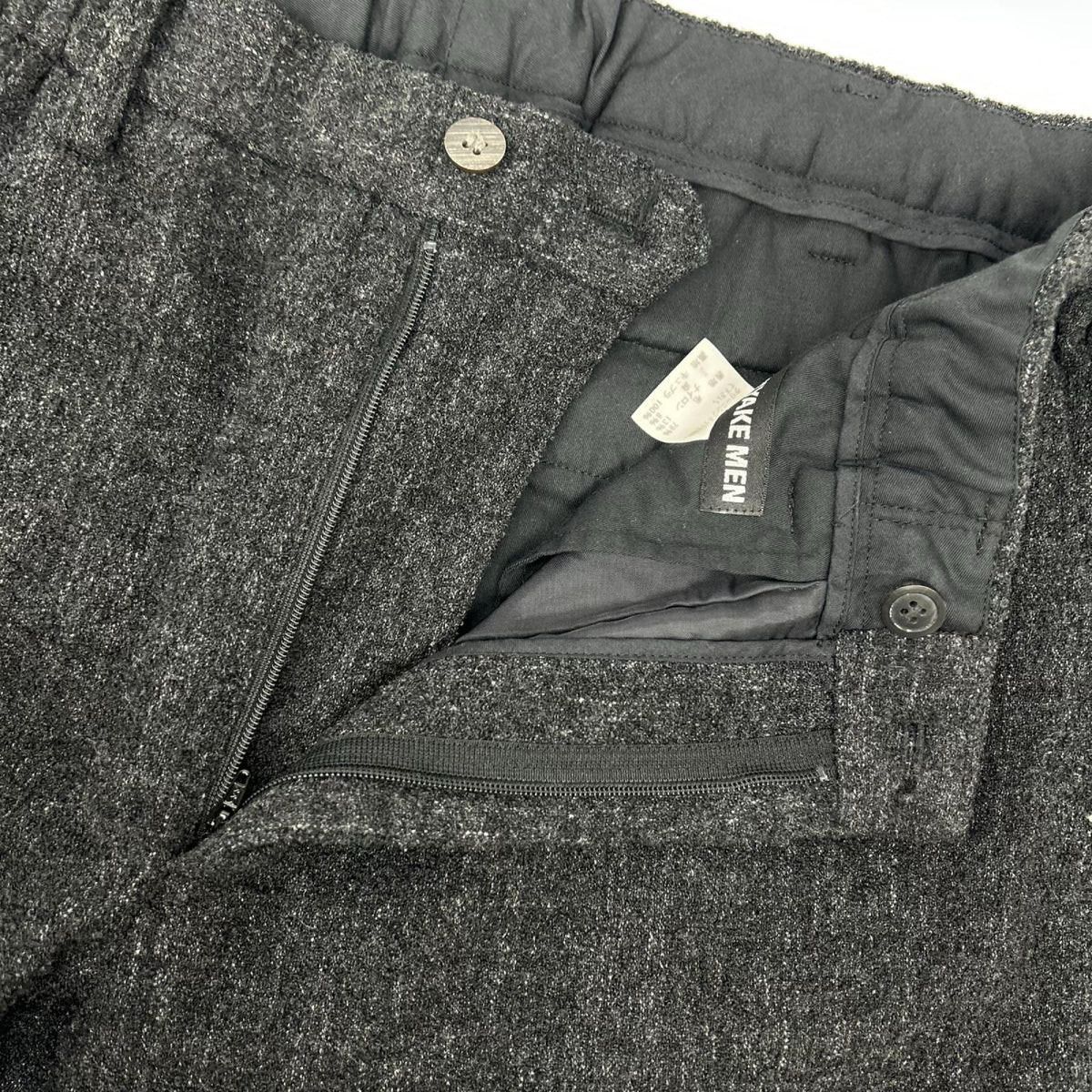 ISSEY MIYAKE MEN イッセイミヤケメン ME23FF025 ブラック ウール ストレートパンツ ボトムス