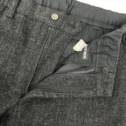 ISSEY MIYAKE MEN イッセイミヤケメン ME23FF025 ブラック ウール ストレートパンツ ボトムス