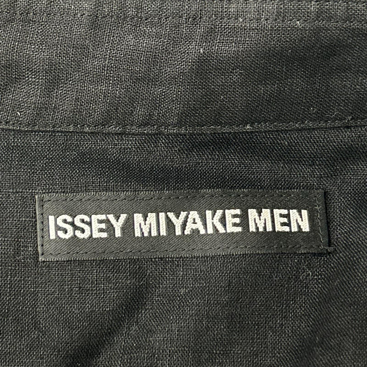 ISSEY MIYAKE MEN イッセイミヤケメン 99ss　ME91FJ115 ブラック 板染めポケットシャツ トップス