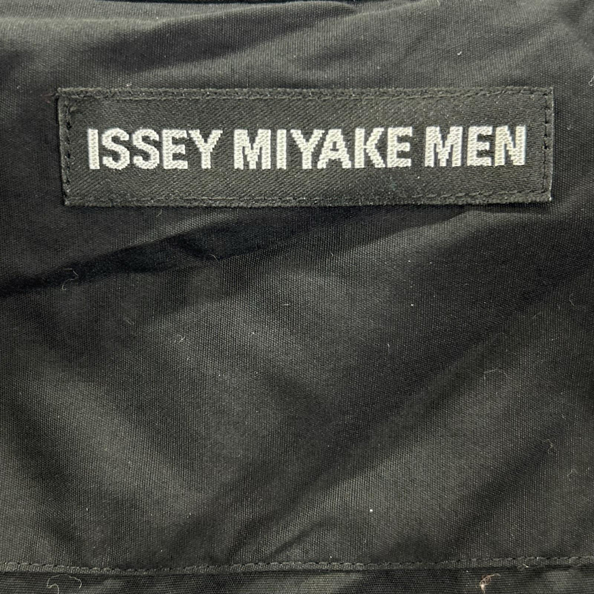 ISSEY MIYAKE MEN イッセイミヤケメン 15AW ブラック×グレー ME53FJ065 総柄 幾何学模様シャツ トップス
