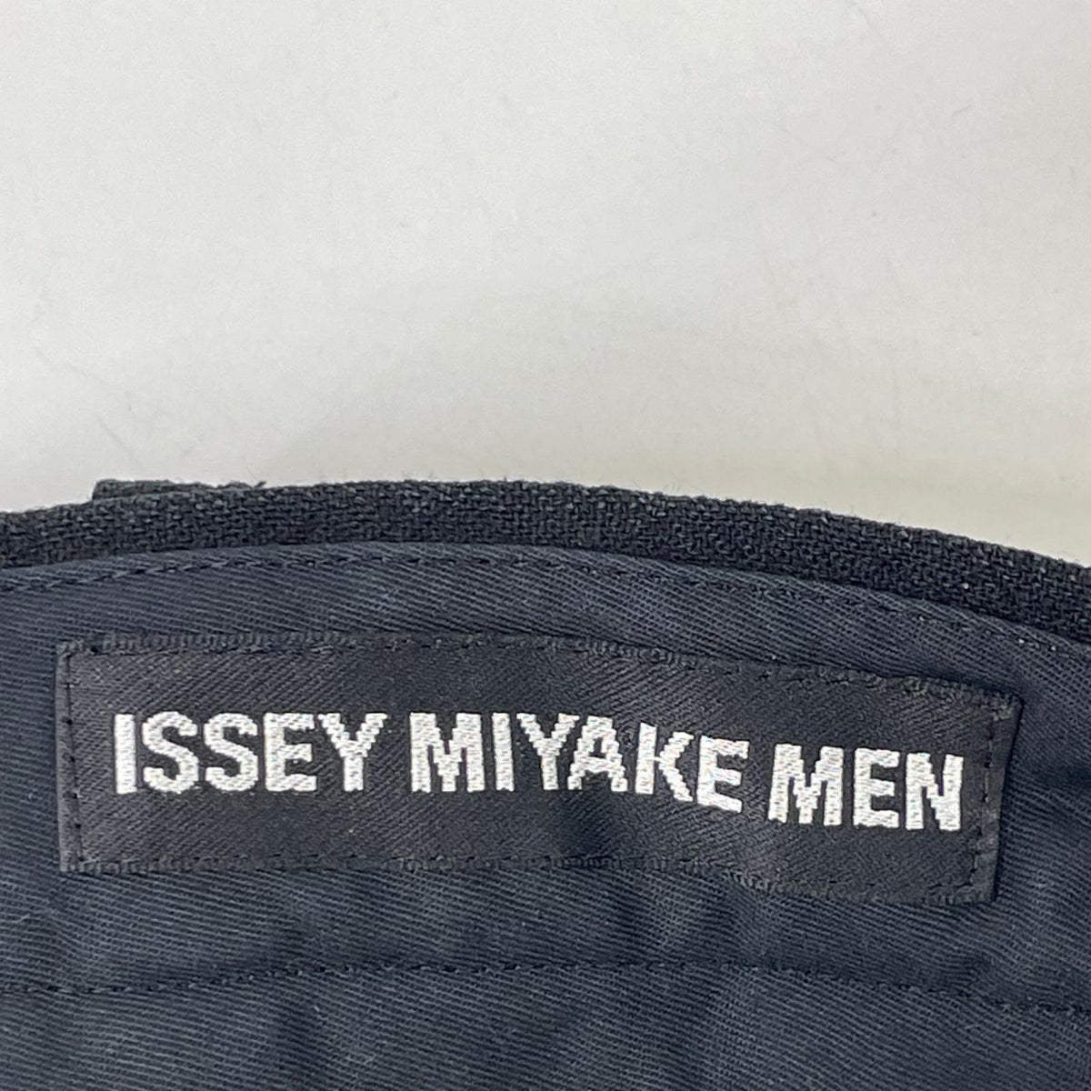 ISSEY MIYAKE MEN イッセイミヤケメン 12SS ブラック ME21FF076 リネン スラックスパンツ ボトムス