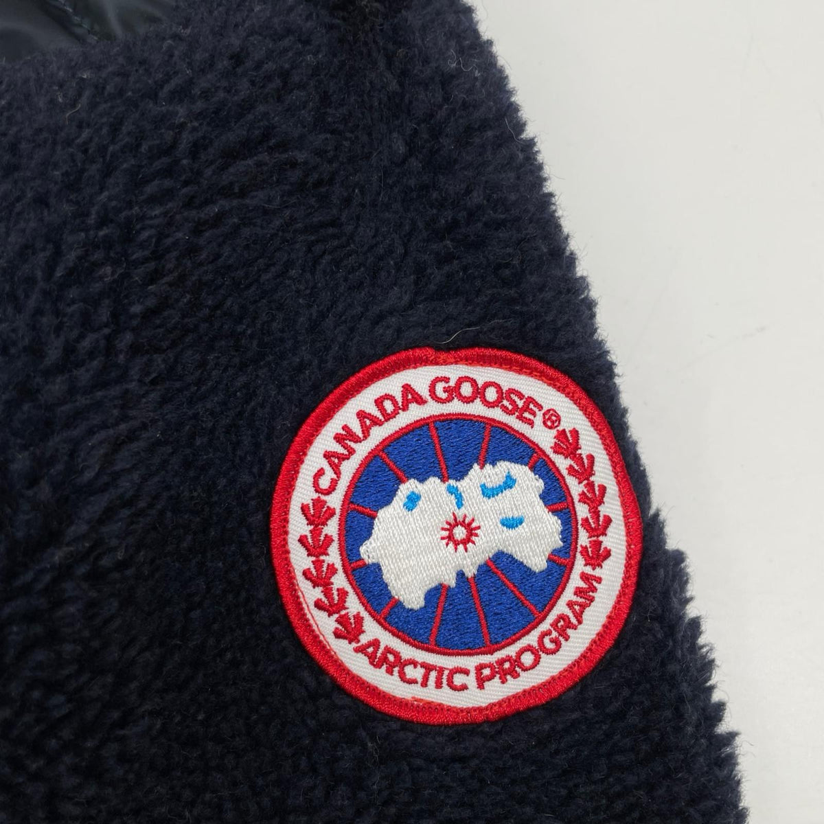 CANADA GOOSE カナダグース ネイビー 7015M HYBRIDGE FLEECE HOODY/ハイブリッジフリースフーディー 切替ダウンジャケット ジャケット