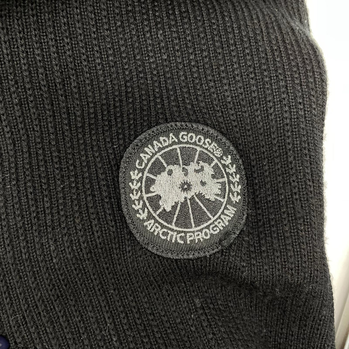 CANADA GOOSE カナダグース ブラック 6830MB ハイブリッジニットダウンジャケット ジャケット