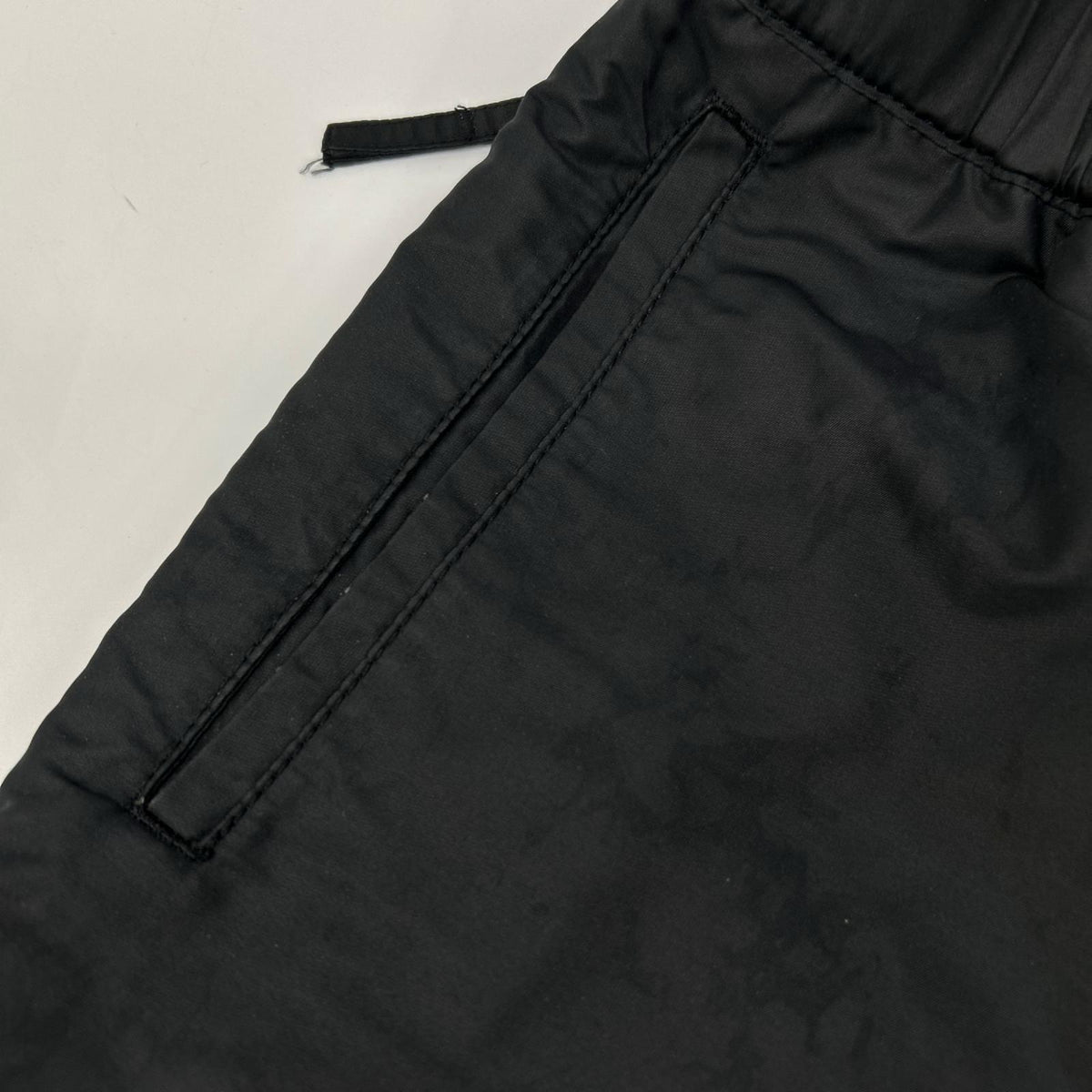 ISSEY MIYAKE MEN イッセイミヤケメン 11AW ME13FF132 ブラック ナイロン サイドジップボトムス ボトムス