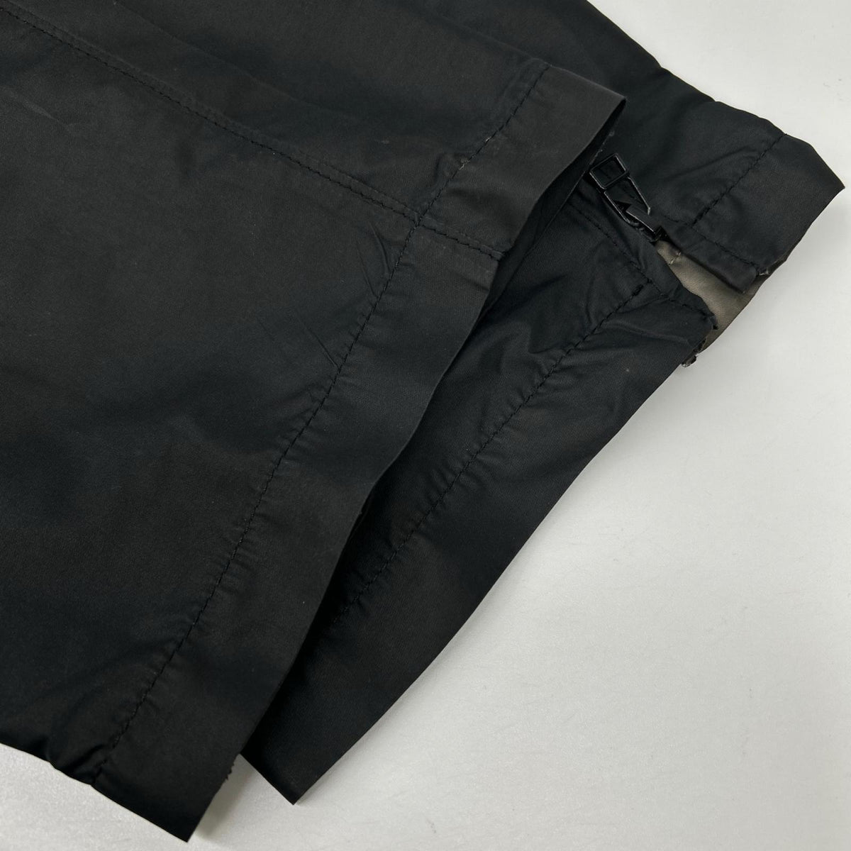 ISSEY MIYAKE MEN イッセイミヤケメン 11AW ME13FF132 ブラック ナイロン サイドジップボトムス ボトムス