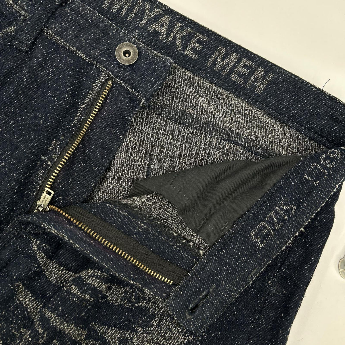 ISSEY MIYAKE MEN イッセイミヤケメン 16AW ME63FF197 ジャガードデザイン デニムイージーパンツ ボトムス