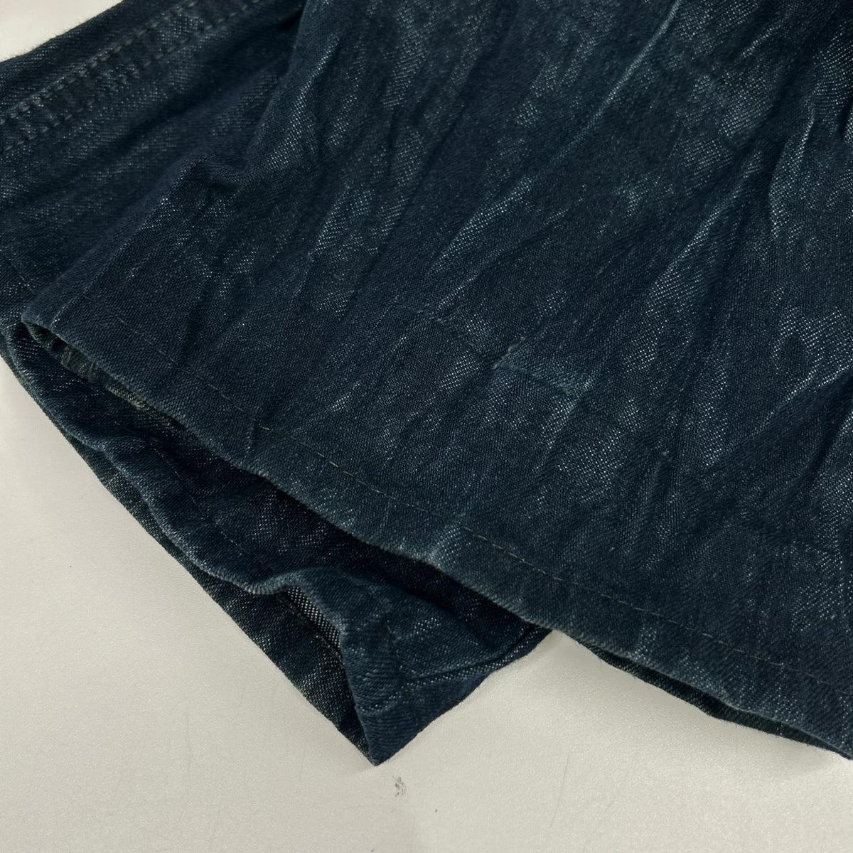 ISSEY MIYAKE MEN イッセイミヤケメン 14SS ME41FF145 ねじり加工 インディゴ染め ボタンフライ デニムパンツ ボトムス