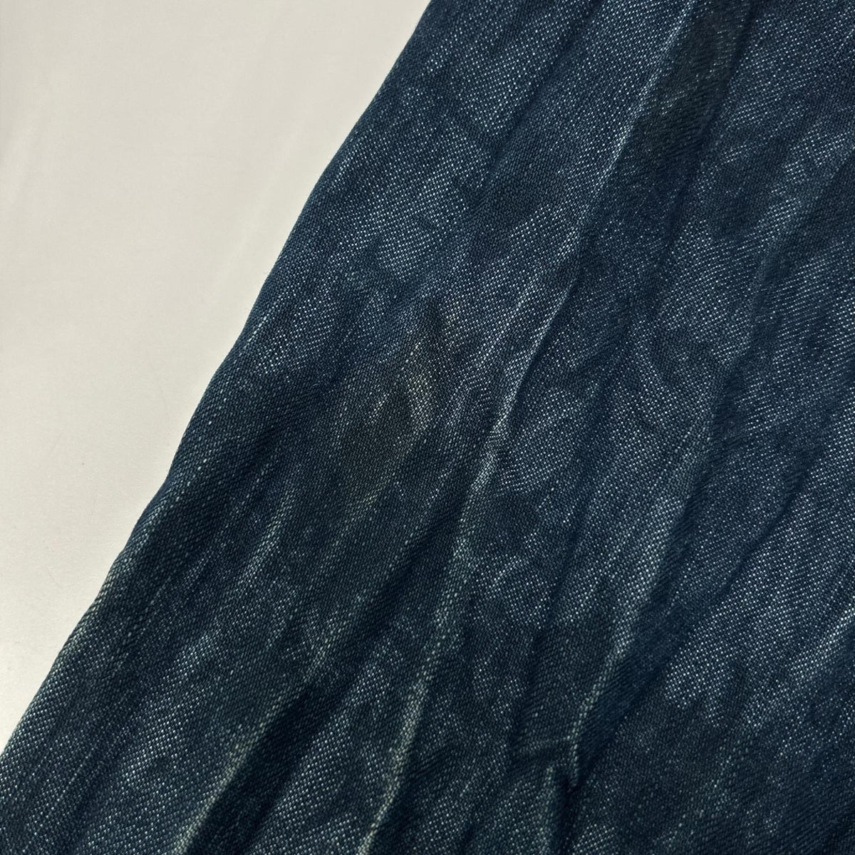 ISSEY MIYAKE MEN イッセイミヤケメン 14SS ME41FF145 ねじり加工 インディゴ染め ボタンフライ デニムパンツ ボトムス