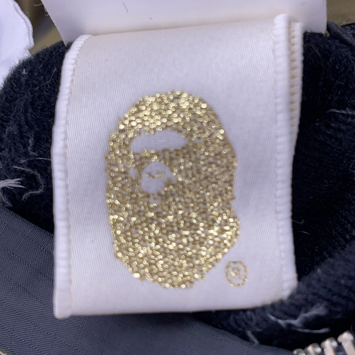 A BATHING APE アベイシングエイプ ブラック×オリーブドラブカラー