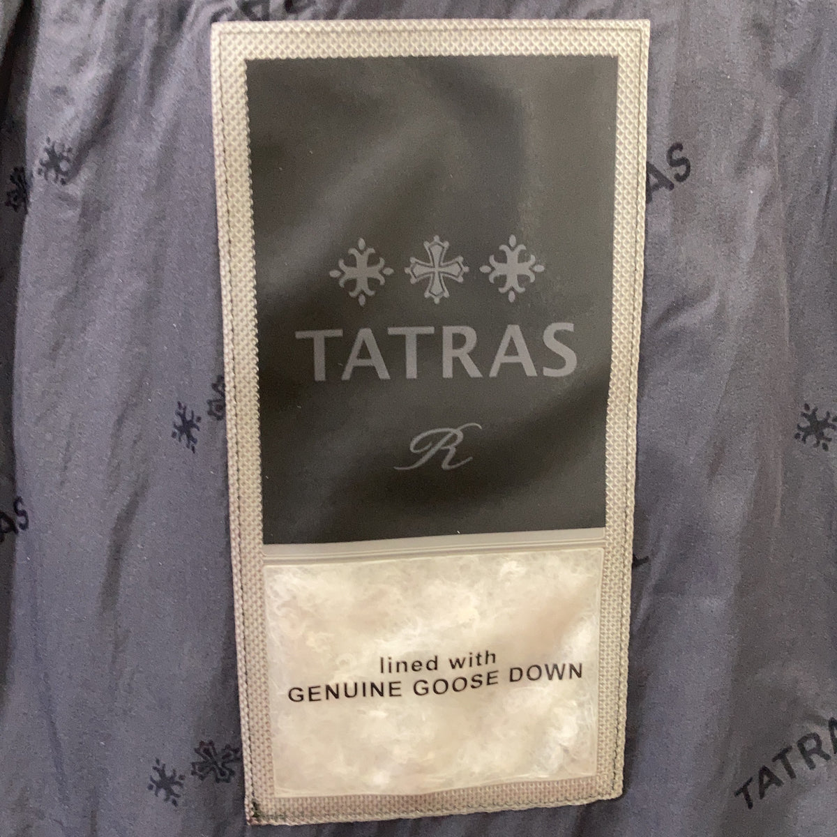 TATRAS タトラス 21年 MTAT21A4289 ブラック ドミッツィアーノ ダウンジャケット ジャケット