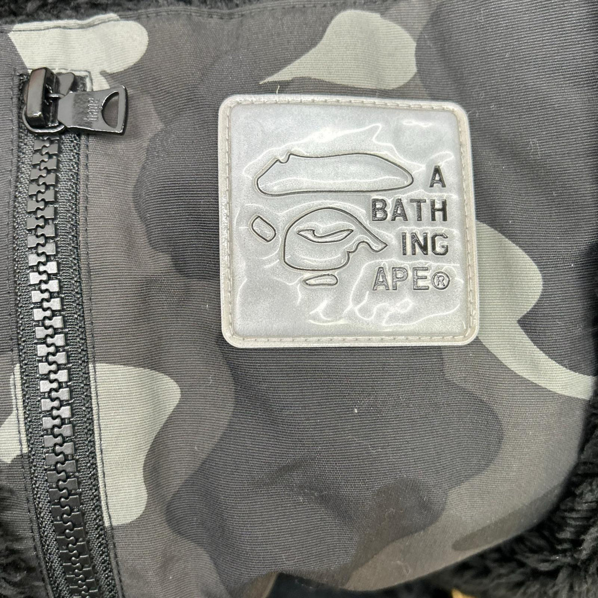 A BATHING APE アベイシングエイプ 001LJE702020X ブラック BOA TIGER SHARK フルジップフーディー トップス