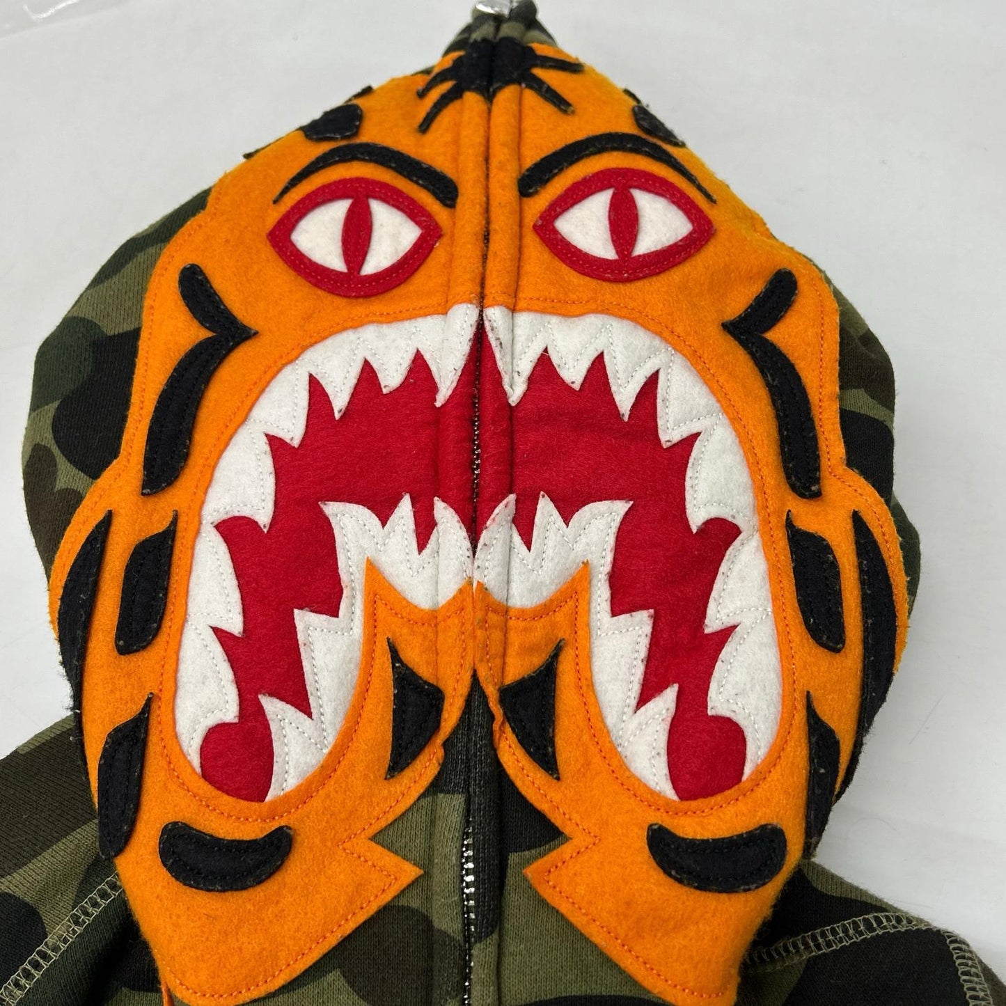 A BATHING APE アベイシングエイプ 001ZPE302009X カモフラ FUNTHERA MILITIA シャークパーカー トップス
