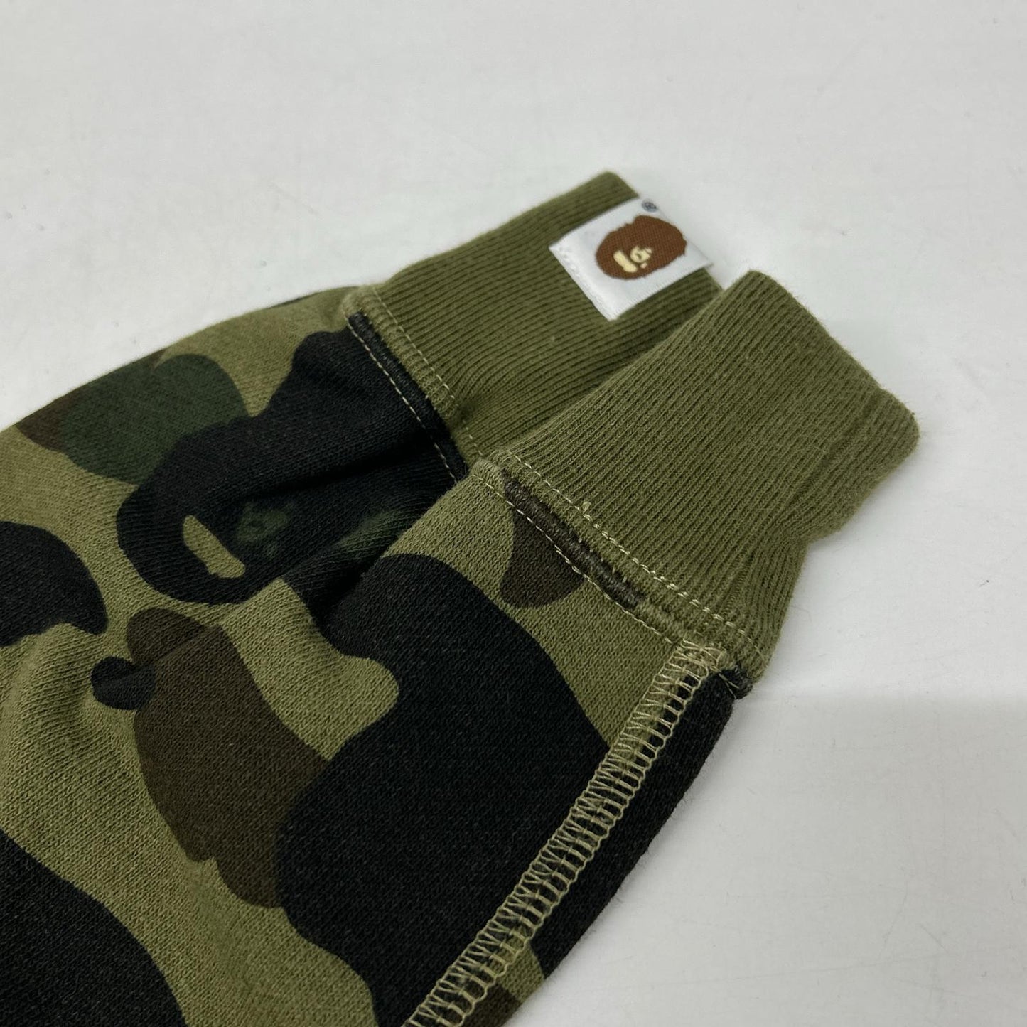 A BATHING APE アベイシングエイプ 001ZPE302009X カモフラ FUNTHERA MILITIA シャークパーカー トップス