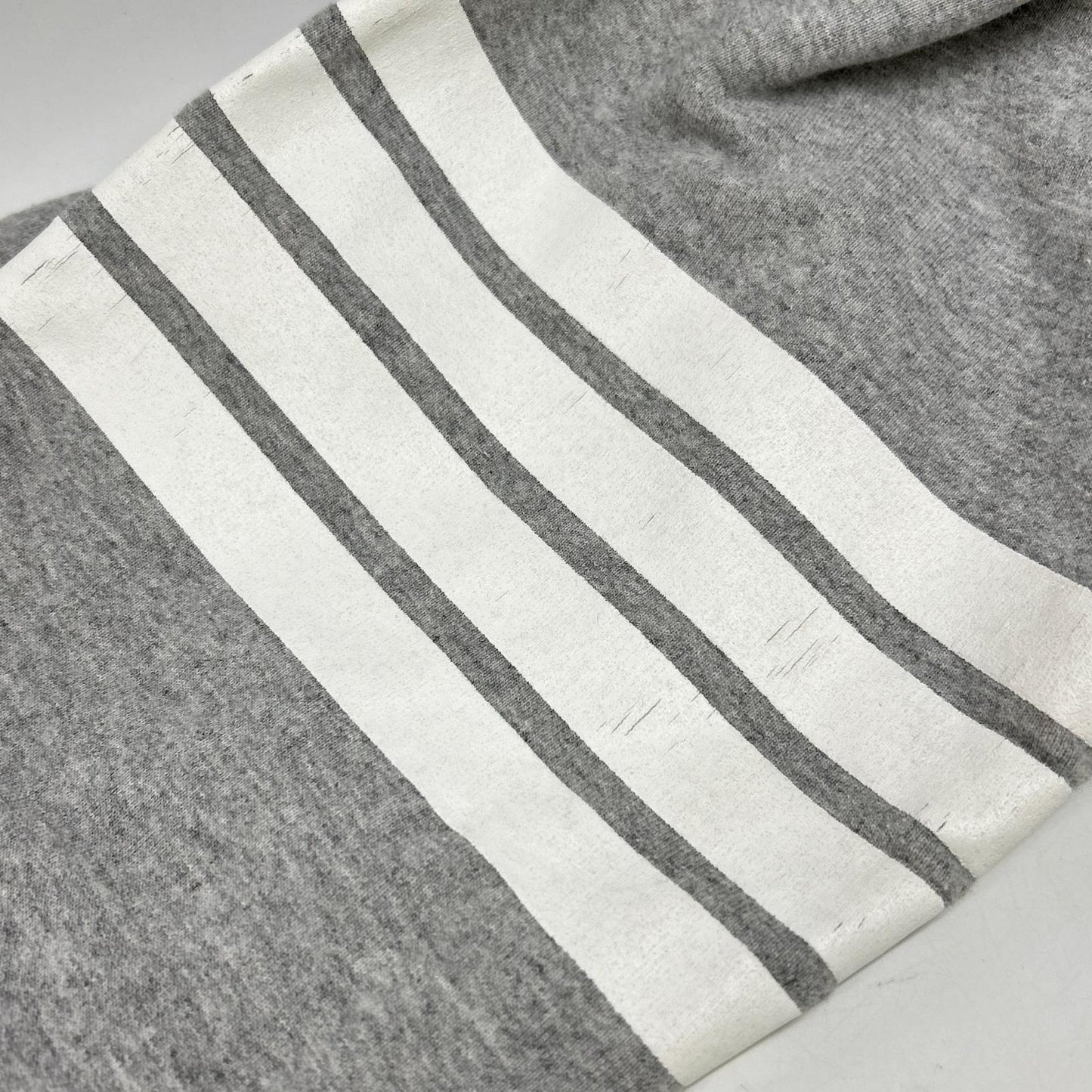 THOM BROWNE トムブラウン 4-BAR グレー ジップパーカ トップス