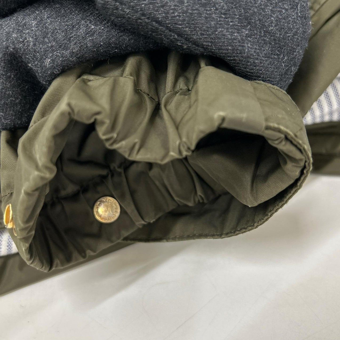 MONCLER 盟可睐 GAMME BLUE 线 GAMME BLUE 123914132080 袖部拼接 部分麂皮 连帽羽绒夹克 夹克