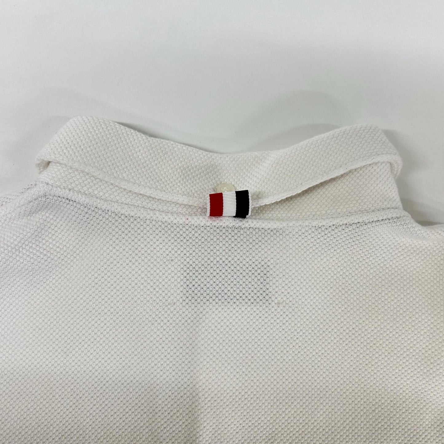 THOM BROWNE トムブラウン 国内正規 MJP009AK6940 ホワイト ヘビーコットン ポロシャツ トップス