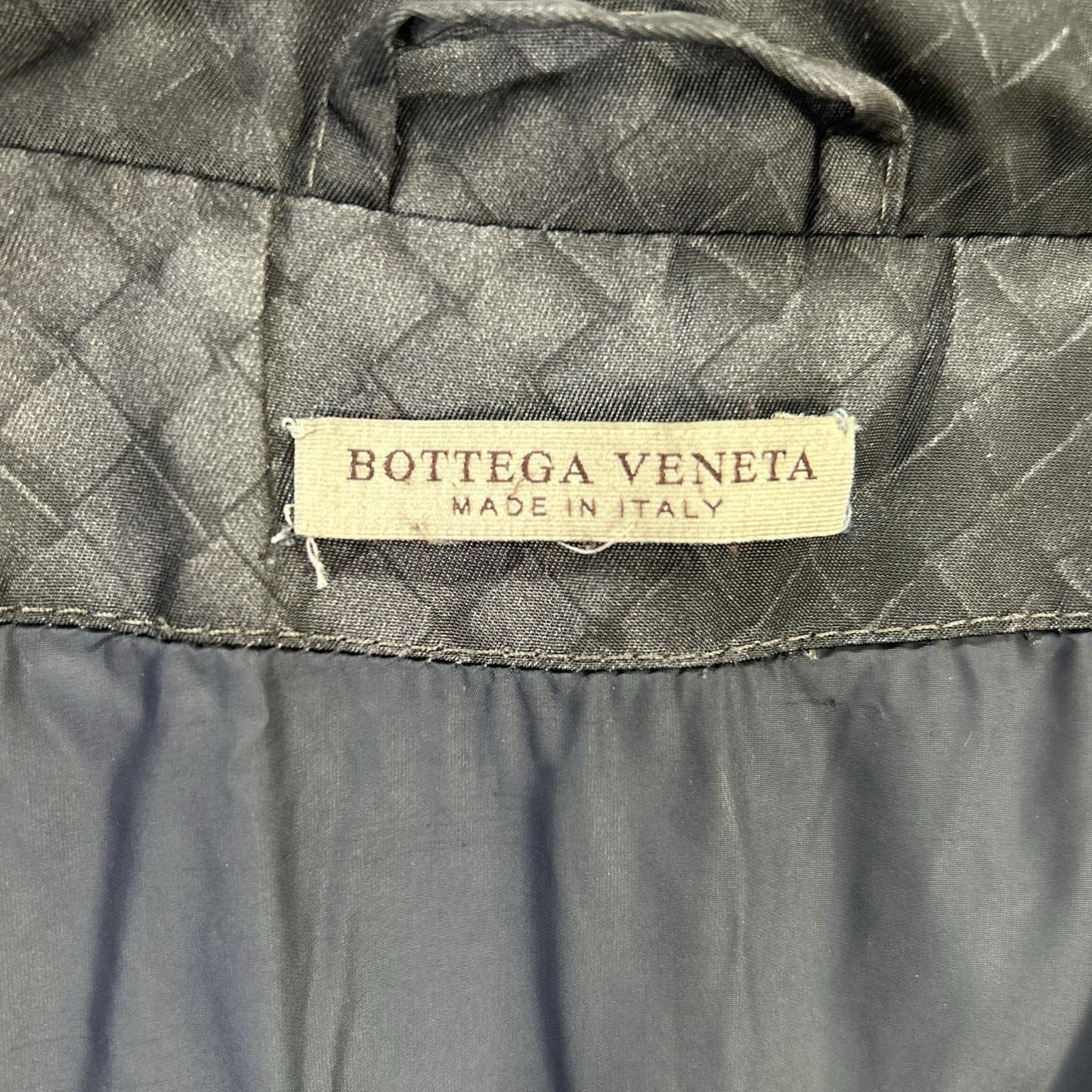 BOTTEGA VENETA 宝缇嘉 黑色Intreprint尼龙拉链大衣 大衣