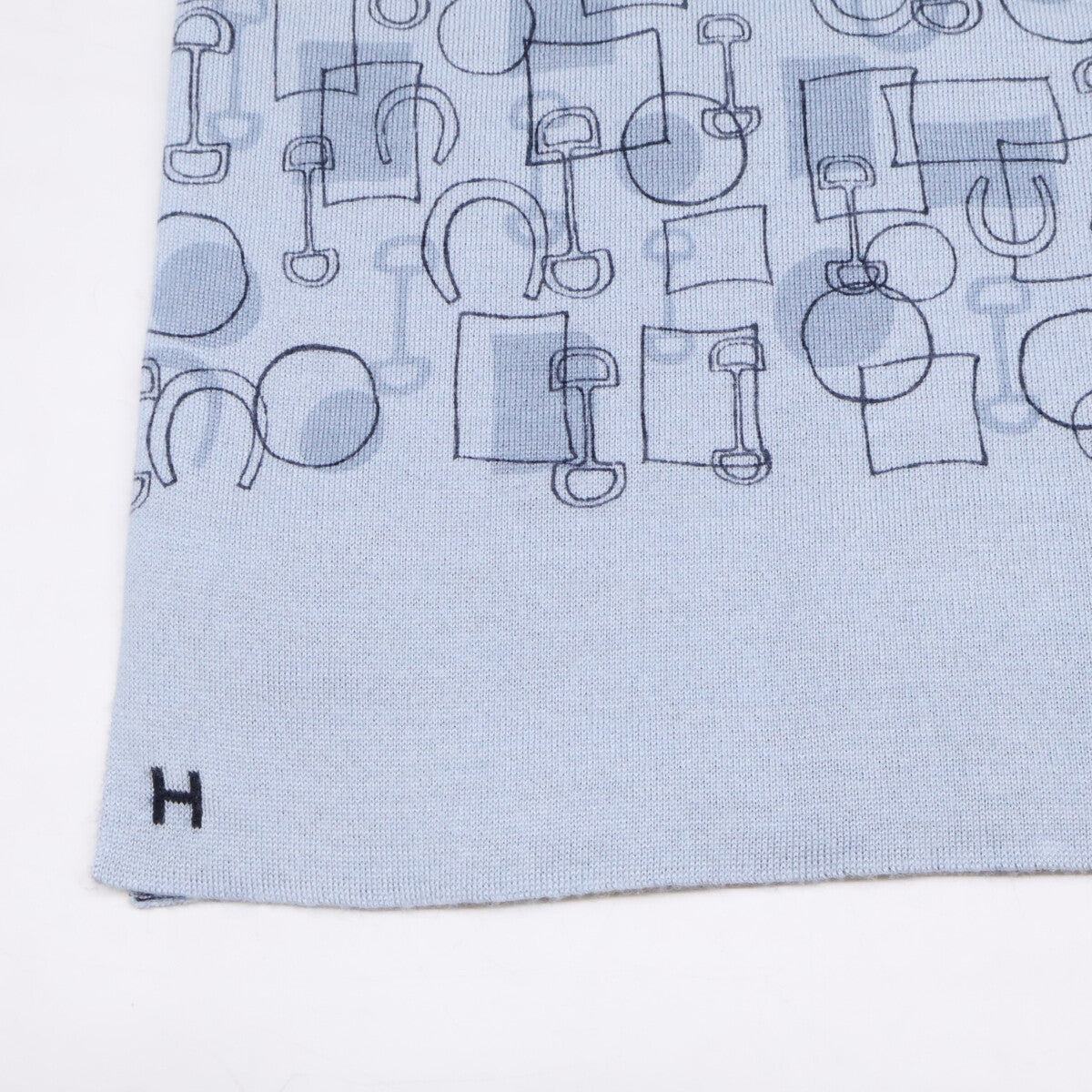 HERMES【Excellent Condition】All-Over-Print Cashmere x Silk Scarf