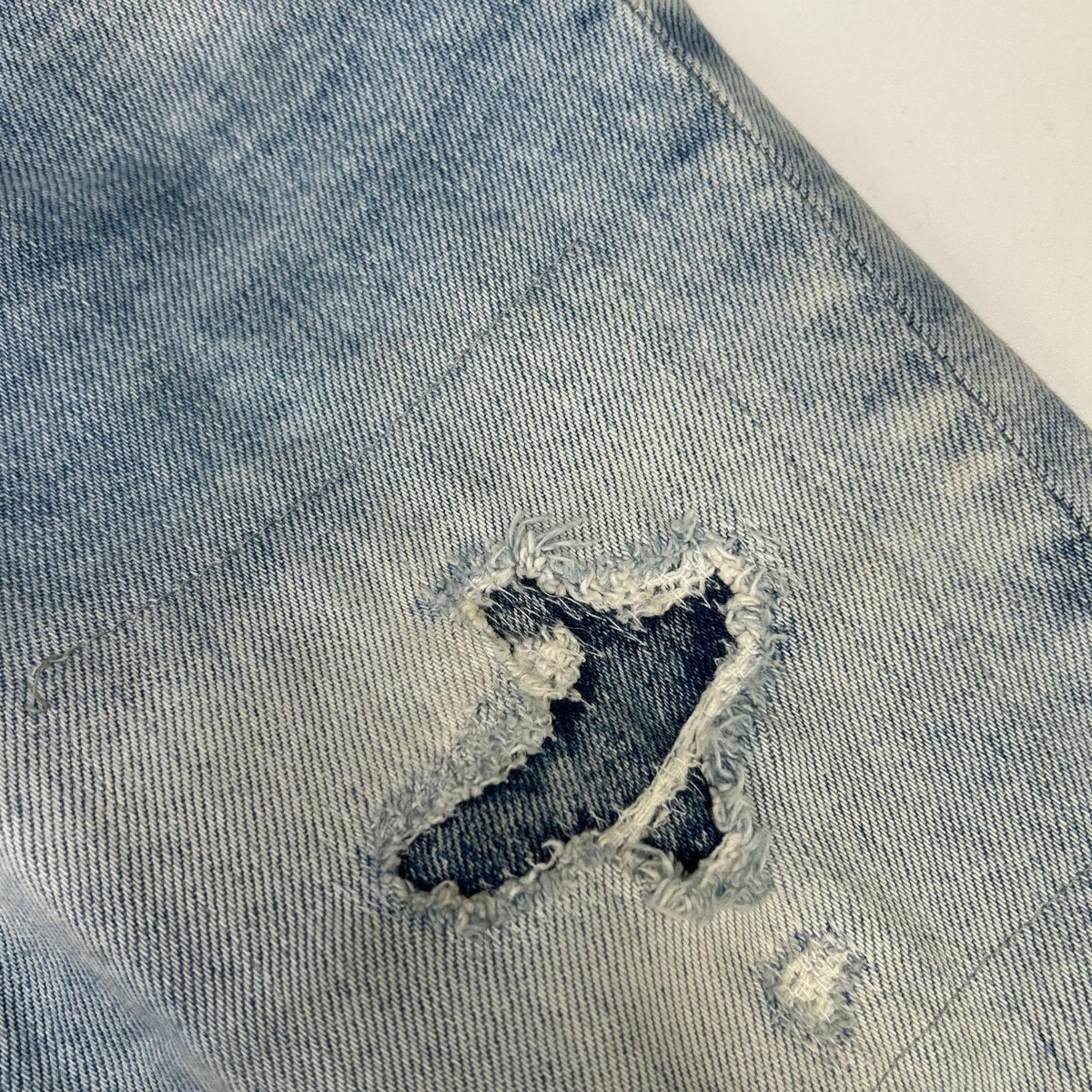 DSQUARED2 ディースクエアード S78LB0094 インディゴ コットン SKATER JEAN/スケータージーン ボタンフライデニムパンツ ボトムス