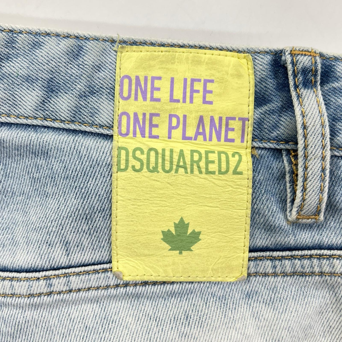 DSQUARED2 ディースクエアード S78LB0094 インディゴ コットン SKATER JEAN/スケータージーン ボタンフライデニムパンツ ボトムス